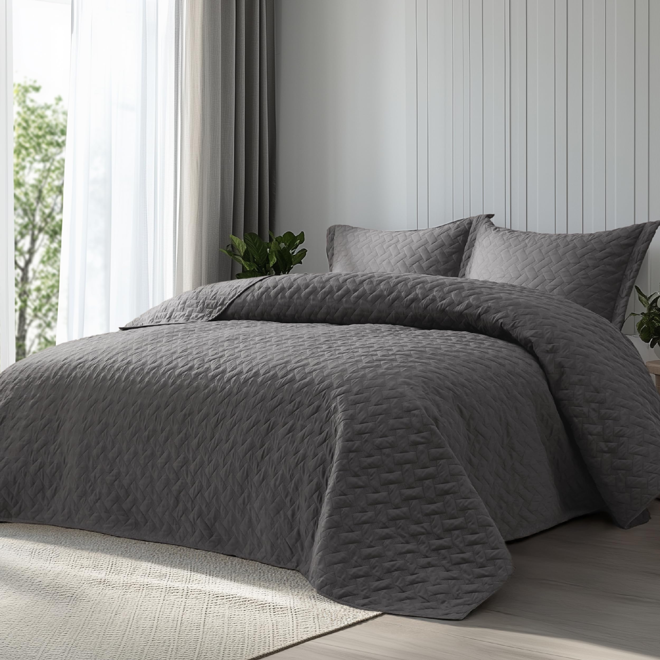 Bedsure Quilts Queen Size - Grey Bedspreads Queen Size with Basket Weave Pattern, Soft Quilt Bedding, Lightweight Comforter Coverlet for All Seasons (90" x 96")