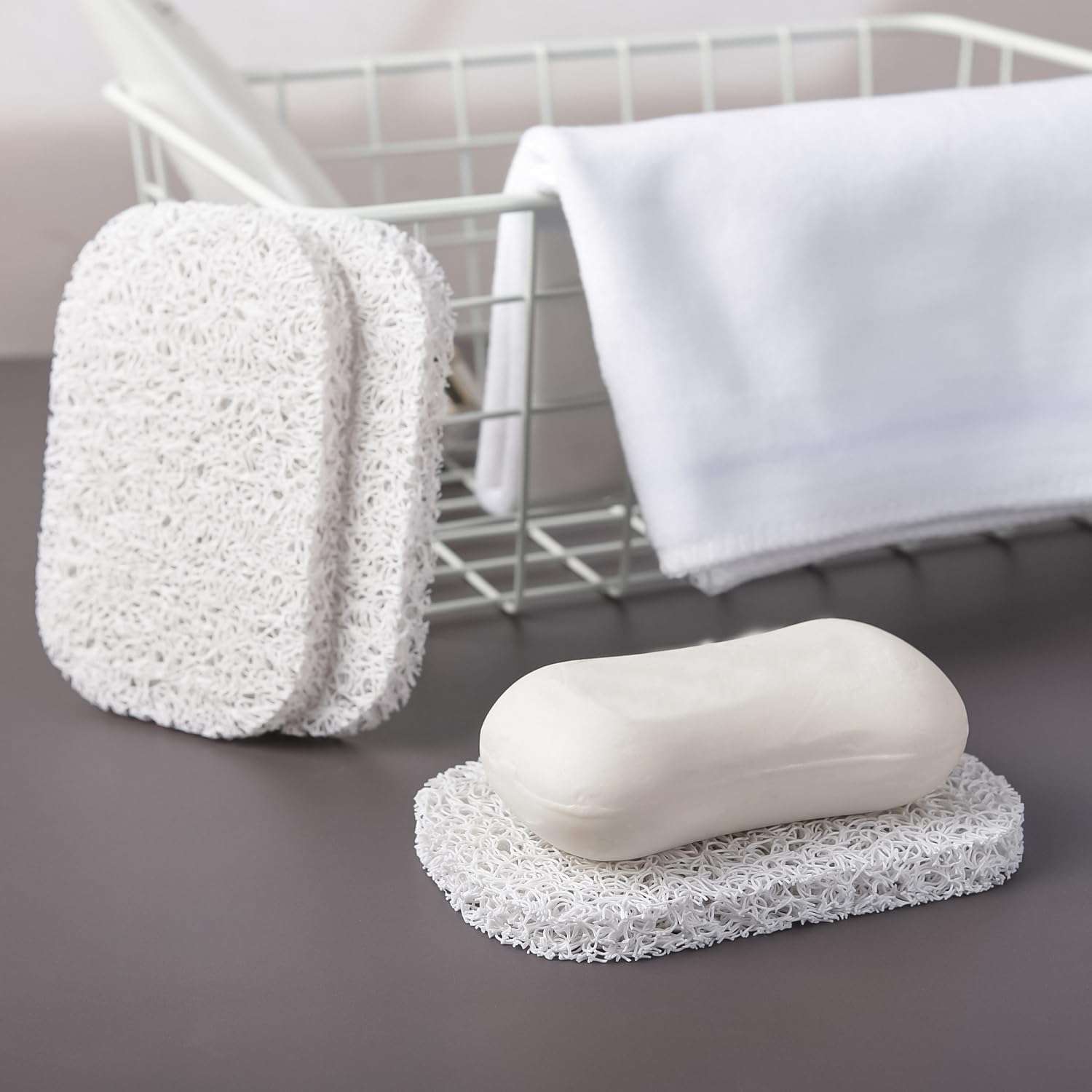 4PCS White Soap Holder PadBPA-Free Savers Pads for Soap Dish,Easy to Clean Soap Lifting Pads Suitable for Shower Kitchen Bathroom Bathroom Travel Hotel Cleaning Products - Image 5