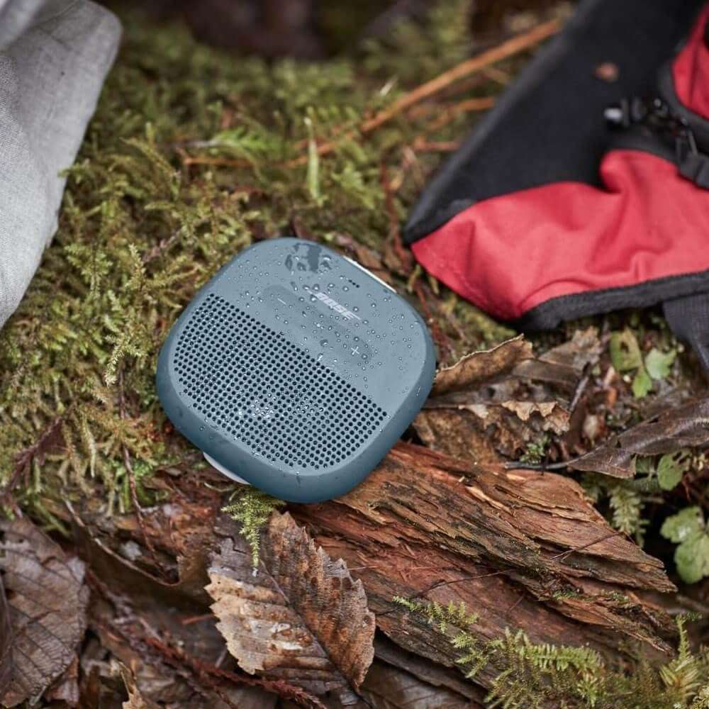Bose SoundLink Micro: Small Portable Bluetooth Speaker (Waterproof), Midnight Blue - Image 6