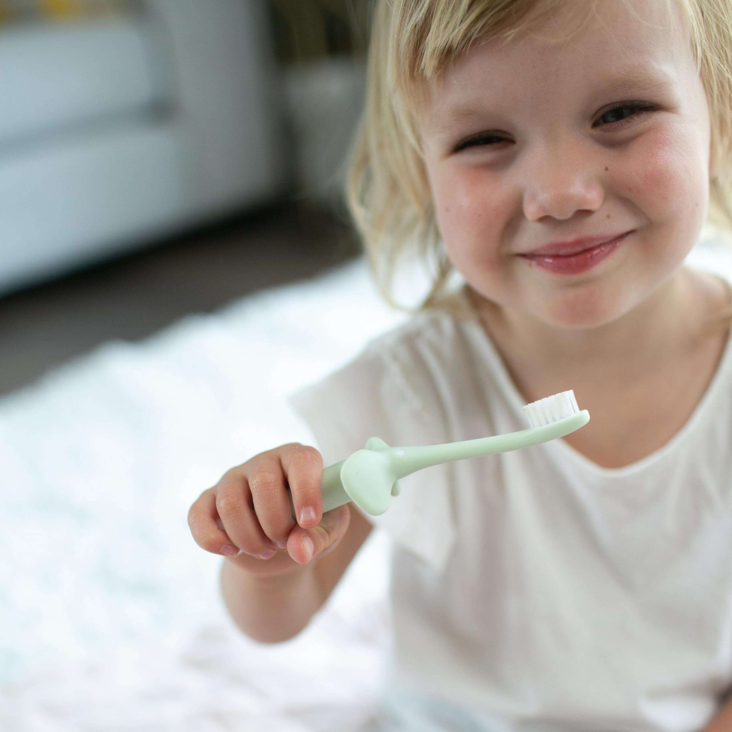 Dr. Brown's Infant-to-Toddler Toothbrush, Elephant, Mint, 0-3 Years - Image 15
