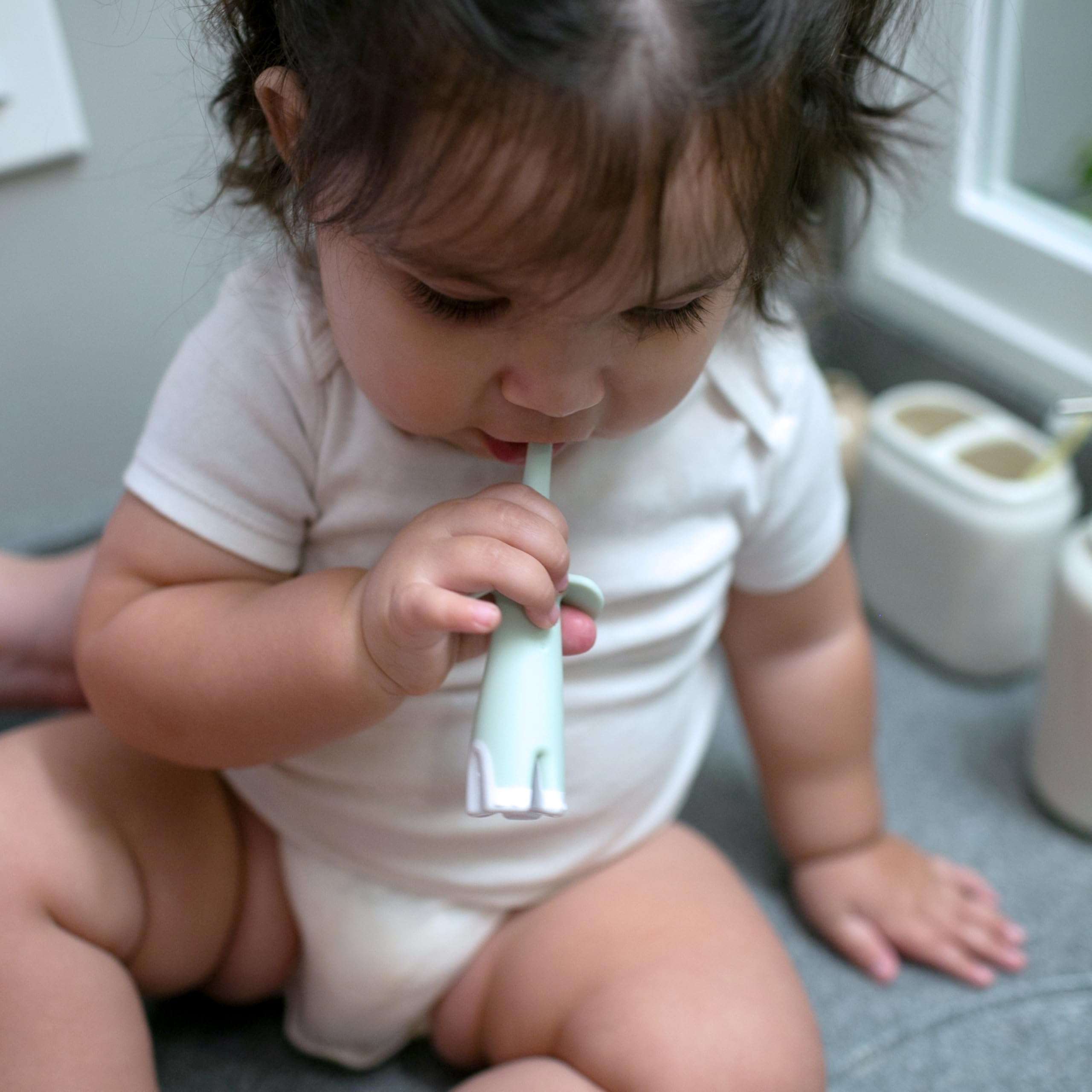 Dr. Brown's Infant-to-Toddler Toothbrush, Elephant, Mint, 0-3 Years - Image 11