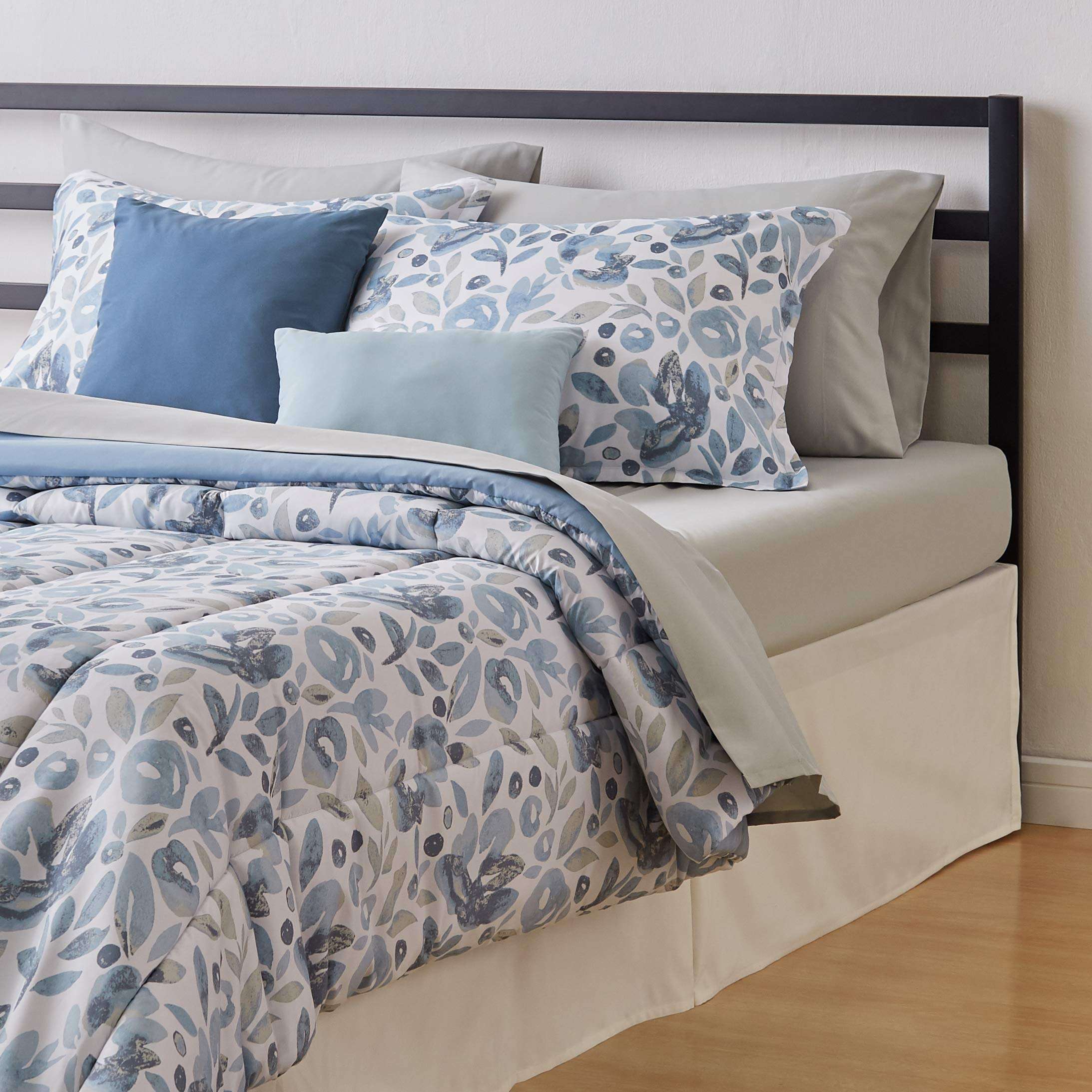 Amazon Basics Queen Comforter Set, Soft Microfiber, Machine Washable, Blue Watercolor Floral, 10-Piece - Image 2