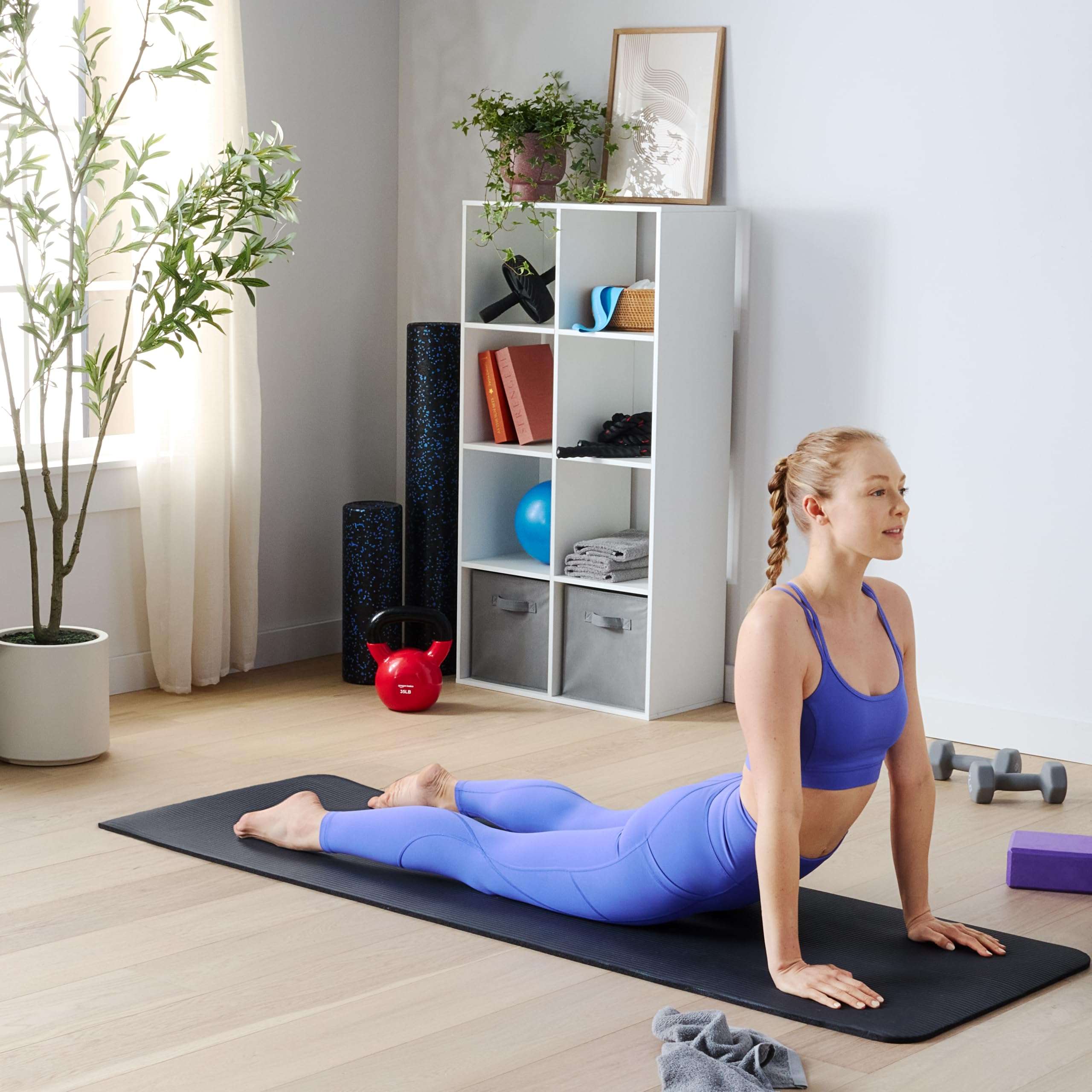 Amazon Basics 1/2 Inch Extra Thick Exercise Yoga Mat with Carrying Strap, Cushioned Support, for Fitness and Gym Workouts - Image 6