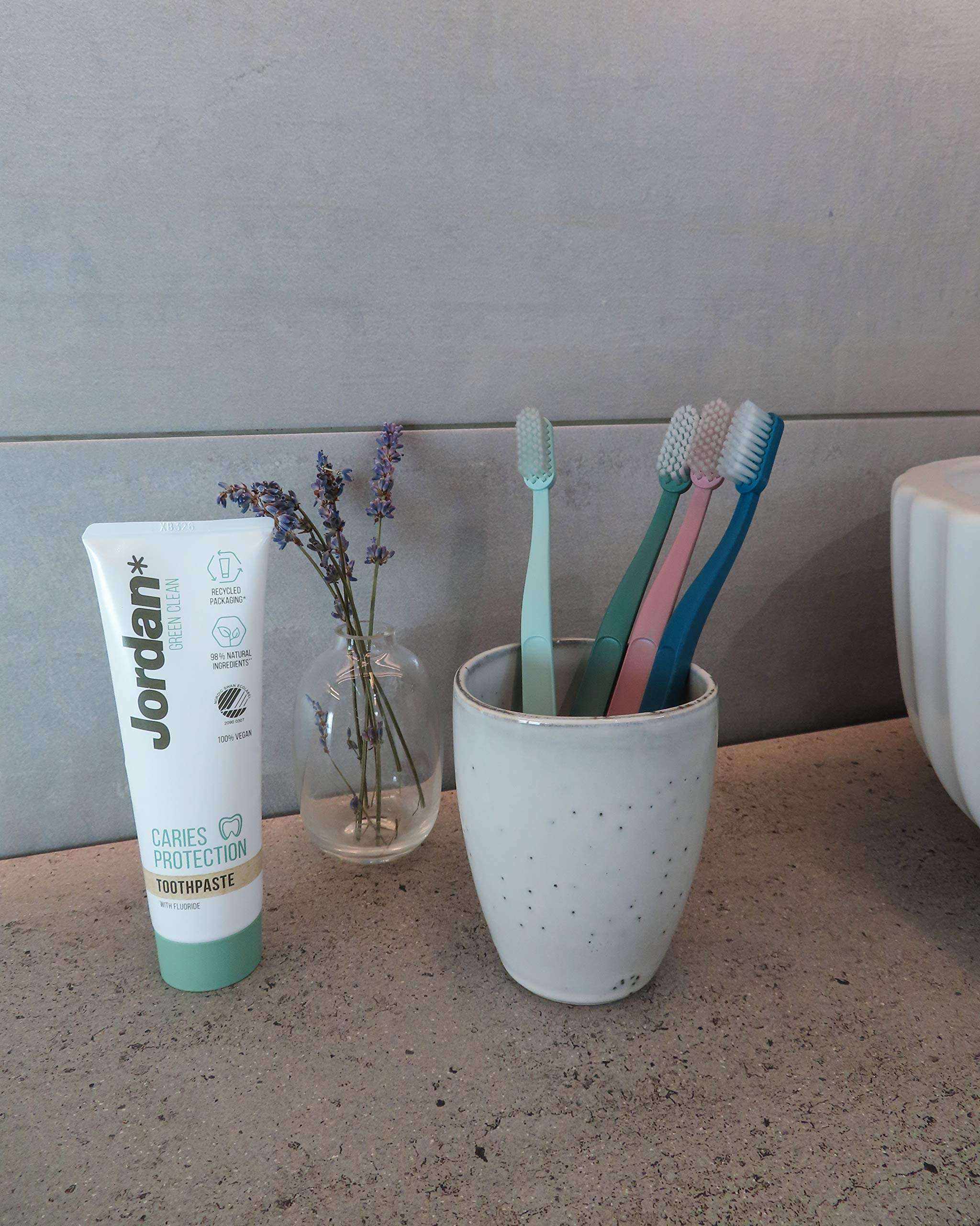 Jordan Green Clean Manual Toothbrush - Sustainable, Eco-Friendly Scandinavian Design, Soft Bristles, Mixed Colors, 4 Units - Image 5