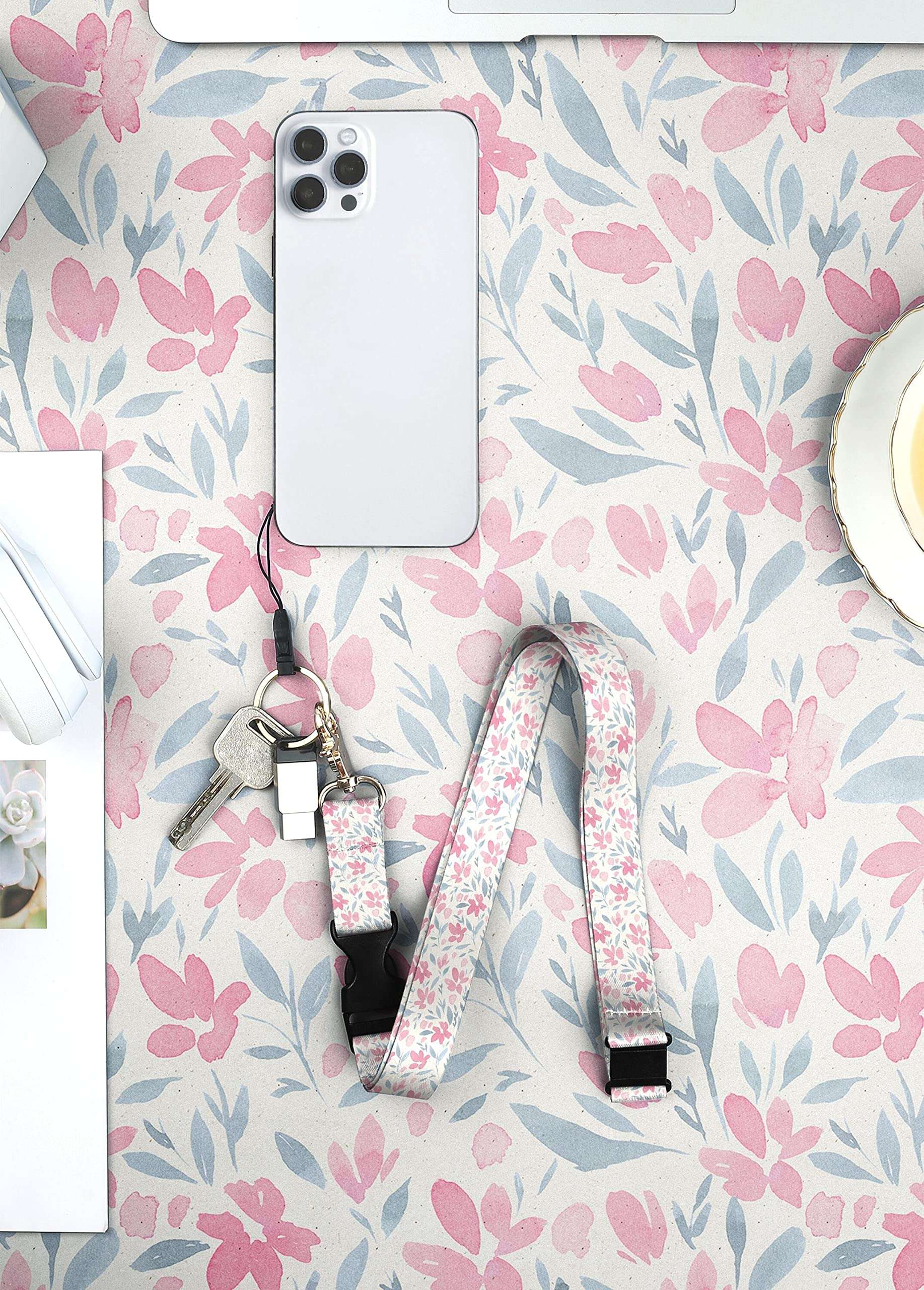 InnoBeta Neck Breakaway Lanyard for Women, Quick Release Safety Lanyards for ID Badges, Detachable Clip Keychain Lanyard - Image 6