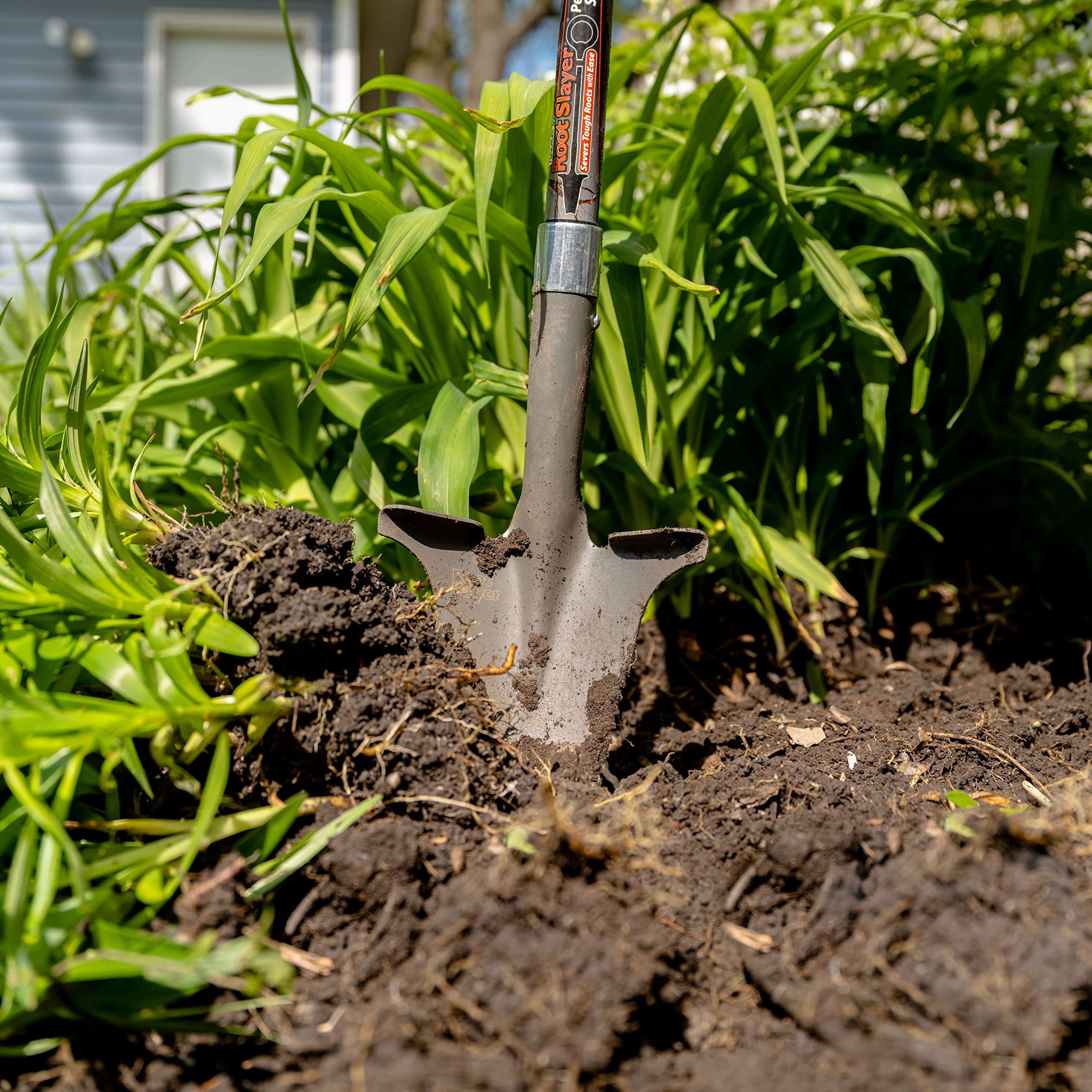 Radius Garden 23311 Root Slayer Perennial Shovel, Red - Image 2