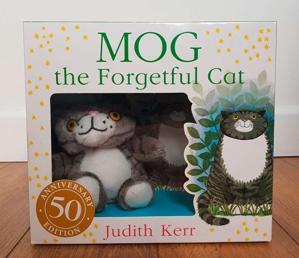 Mog the Forgetful Cat Book and Toy Gift Set: Everybody’s favourite cat – as seen on TV in the beloved Channel 4 Christmas animation! - Image 6