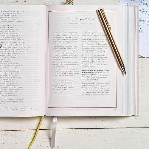 CSB She Reads Truth Bible, Hardcover, Black Letter, Full-Color Design, Wide Margins, Notetaking Space, Devotionals, Reading Plans, Two Ribbon Markers, Sewn Binding, Easy-to-Read Bible Serif Type - Image 4
