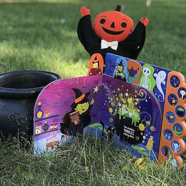 Hoot Howl Halloween 10-Button Sound Book for Little Trick-Or-Treaters (Interactive Children's Sound Book with 10 Spooky Sounds) - Image 7