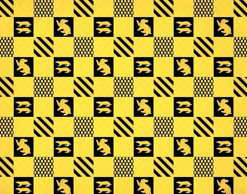 Harry Potter: Hufflepuff Ruled Notebook - Image 5