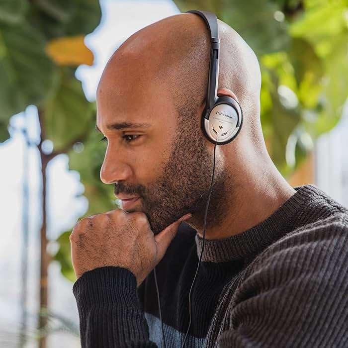 Panasonic Headphones On-Ear Lightweight with XBS RP-HT21 (Black & Silver) - Image 5