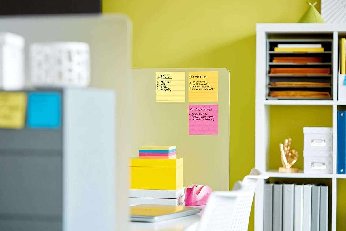 Post-it Note Dispensers, 4 in. x 4 in. - Image 3
