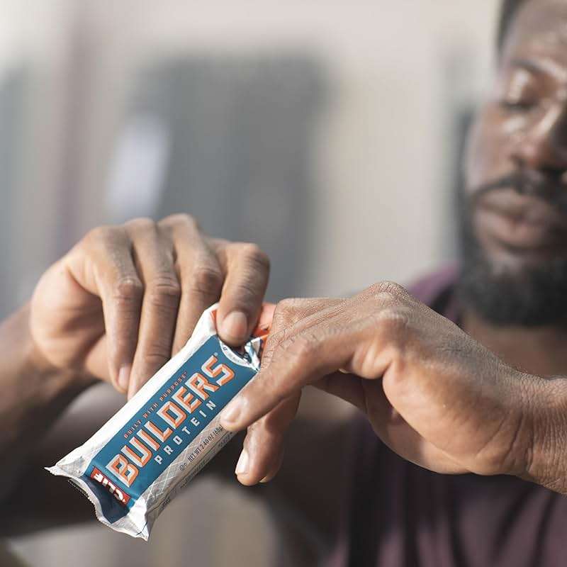 CLIF BUILDERS Protein Bars - Cookies 'n Cream Flavor - 20g Plant Based Protein - Gluten Free - Non-GMO - Low Glycemic - No Artificial Sweeteners - 2.4 oz. (12 Pack) - Image 8