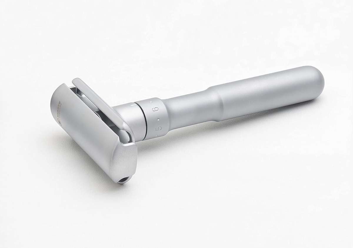 MERKUR FUTUR 700 Adjustable Double Edge Safety Razor - Matte Chrome, Adjustable Razor With Dial, Made in Germany, Plastic-Free, Snap-On Cap Design, Straight Bar - Image 11