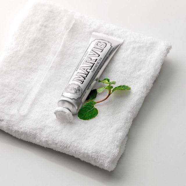 Marvis Whitening Mint Toothpaste - Image 4
