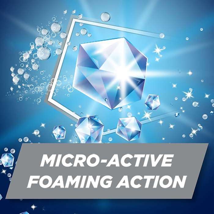 Aquafresh Extreme Clean Whitening Action Fluoride Toothpaste for Cavity Protection, Sugar Acid Protection, Mint Blast, 5.6 oz - Image 3