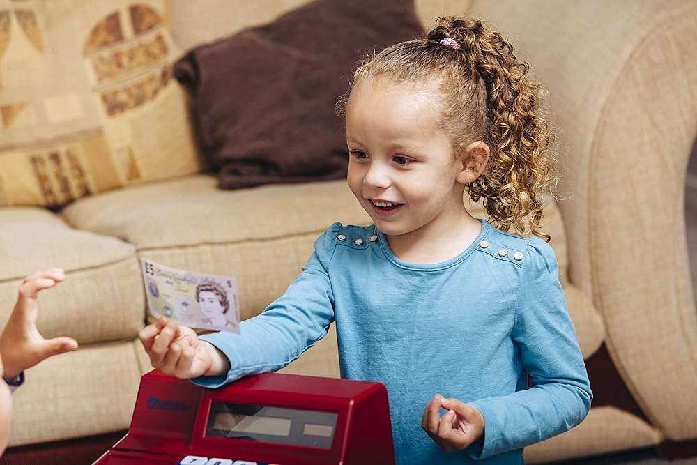 Learning Resources Pretend & Play Calculator Cash Register with Canadian Currency, Classic Counting Toy, Kids Cash Register, 73 Pieces, Ages 3+ - Image 7
