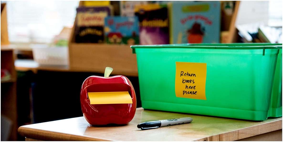 Post-it Super Sticky Dispenser Pop-up Notes, 6 Sticky Note Pads, 3 x 3 in., 2X the Sticking Power, School Supplies and Oﬃce Products, Use with Post-it Note Dispensers, Playful Primaries Collection - Image 14