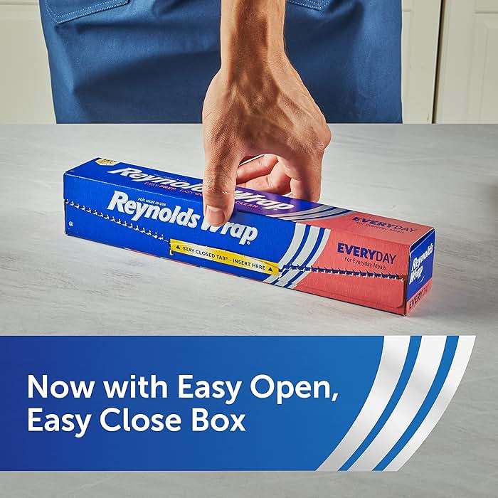Reynolds Wrap Everyday Strength Aluminum Foil Roll, Freezer Safe and Grill Safe, Great for Foil Packets and Home Cooking, 12 Inches Wide, 200 Total Sq. Ft. - Image 3