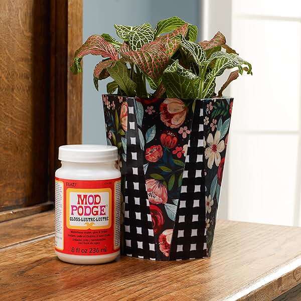 Mod Podge Gloss Sealer, Glue & Finish: All-in-One Craft Solution- Quick Dry, Easy Clean, for Wood, Paper, Fabric & More. Non-Toxic - Craft with Confidence, Made in USA, 16 oz., Pack of 1 - Image 4