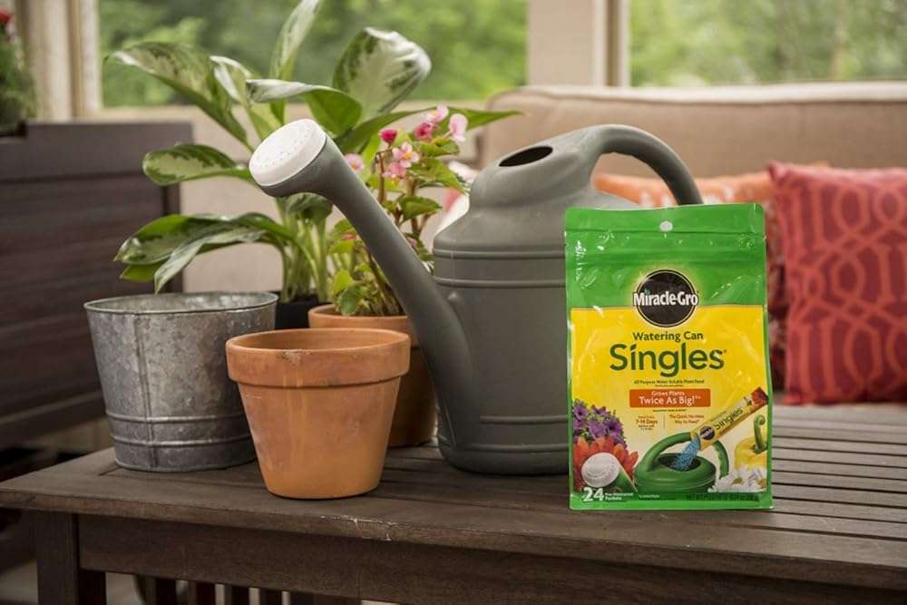 Miracle-Gro Watering Can Singles All Purpose Water Soluble Plant Food - Fertilizer for Flowers, Vegetables, Houseplants, Trees, Indoor and Outdoor Plants, 24 Packets - Image 6