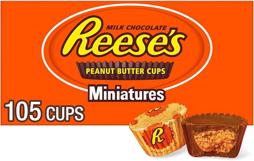 REESE'S Miniatures Milk Chocolate Peanut Butter Cups, Candy Packs, 0.31 oz (105 Pieces) - Image 1