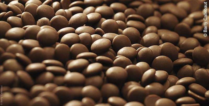 Belgian Milk Chocolate Baking Callets (Chips) - 33.6% - 1 bag, 5.5 lbs - Image 6