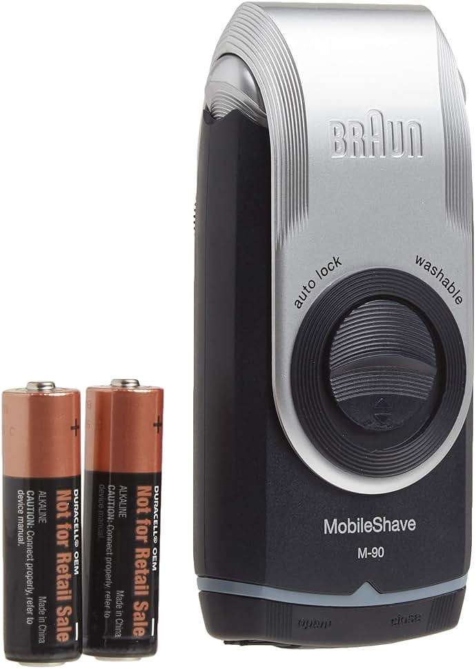 Braun Electric Razor for Men, M90 Mobile Electric Shaver, Precision Trimmer, Washable - Image 4