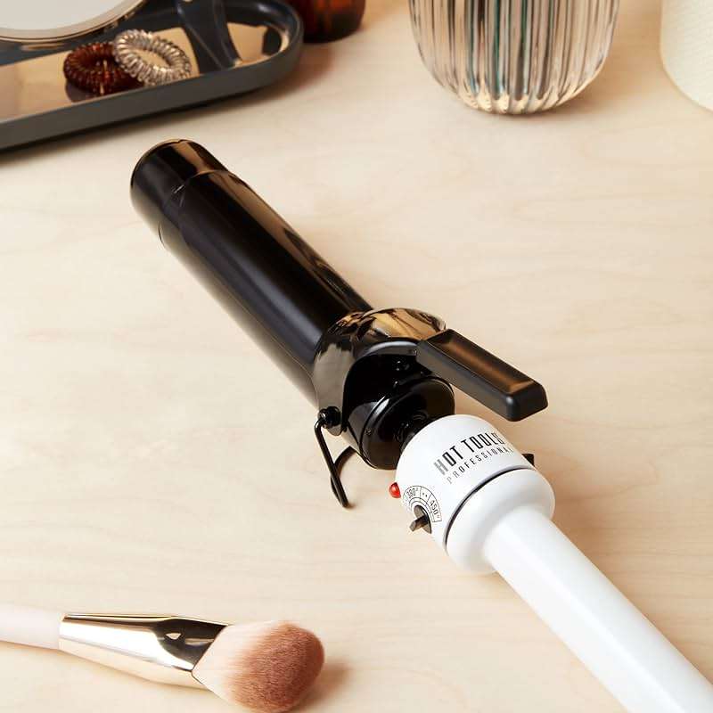 HOT TOOLS Pro Artist Nano Ceramic 1-1/2 Inch Curling Iron, Curling Wand For Loose Curls, Black/White - Image 5