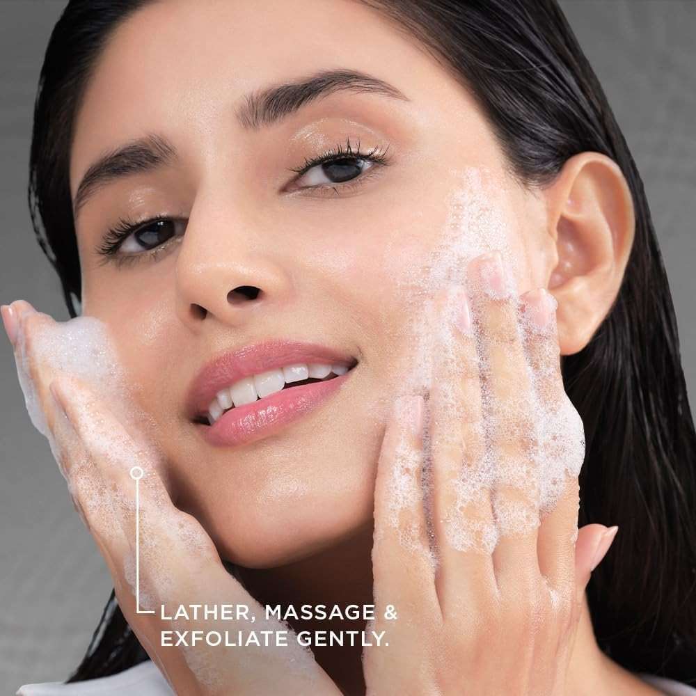 Pond's Pure White Deep Cleansing Brightening Facial Foam 100g - Image 5