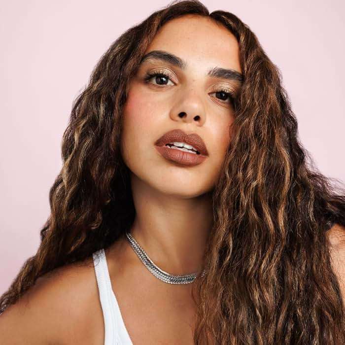 WELLA Color Charm Permanent Liquid Hair Color for Gray Coverage, Blonde - Image 6