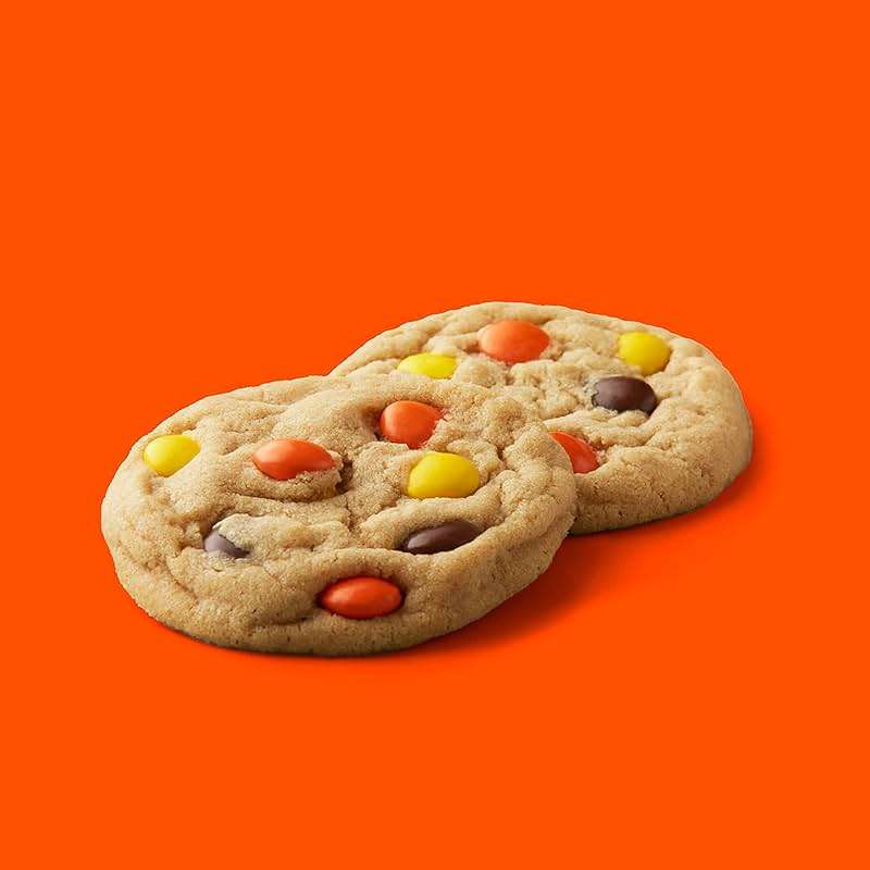 REESE'S PIECES Peanut Butter in a Crunchy Shell, Candy Bulk Bag, 48 oz - Image 5