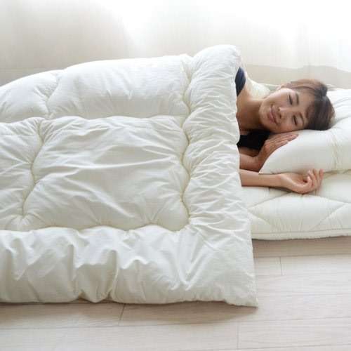 EMOOR Japanese Futon Comforter CLASSE Twin Made in Japan White, Foldable Floor Sleeping Bed Tatami Mat - Image 5