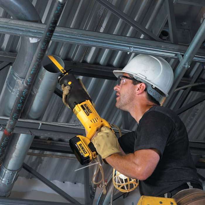 DEWALT 20V MAX Reciprocating Saw, 3,000 Strokes Per Minute, Variable Speed Trigger Cordless Saw, Tool Only (DCS380B) - Image 7