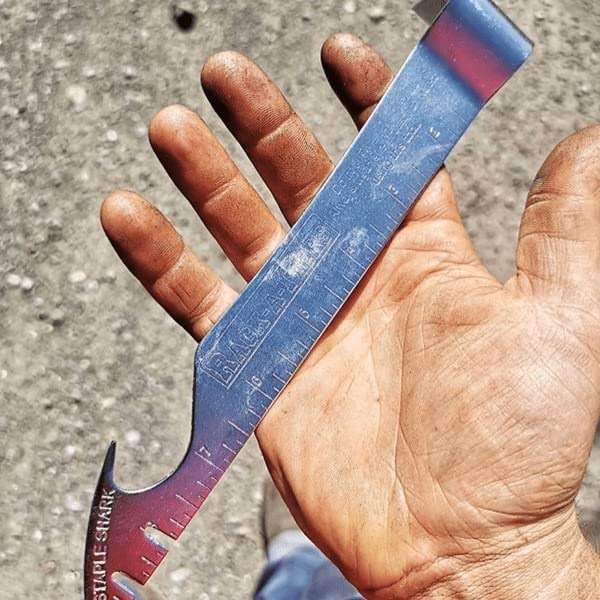 Rack-A-Tiers Staple Shark - Multi-Purpose Staple Puller & Prybar, Electrical Wire Staple Remover, Nail Puller, Speed Square (52455) - Image 2