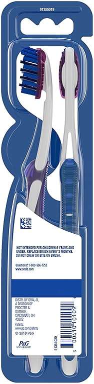 Oral-B 3D White Deep Stain Remover toothbrushes, 2 count toothbrush MEDIUM, Removes 90% of surface stains, whitens teeth, deep reach, removes plaque and stains tooth brush - Image 9