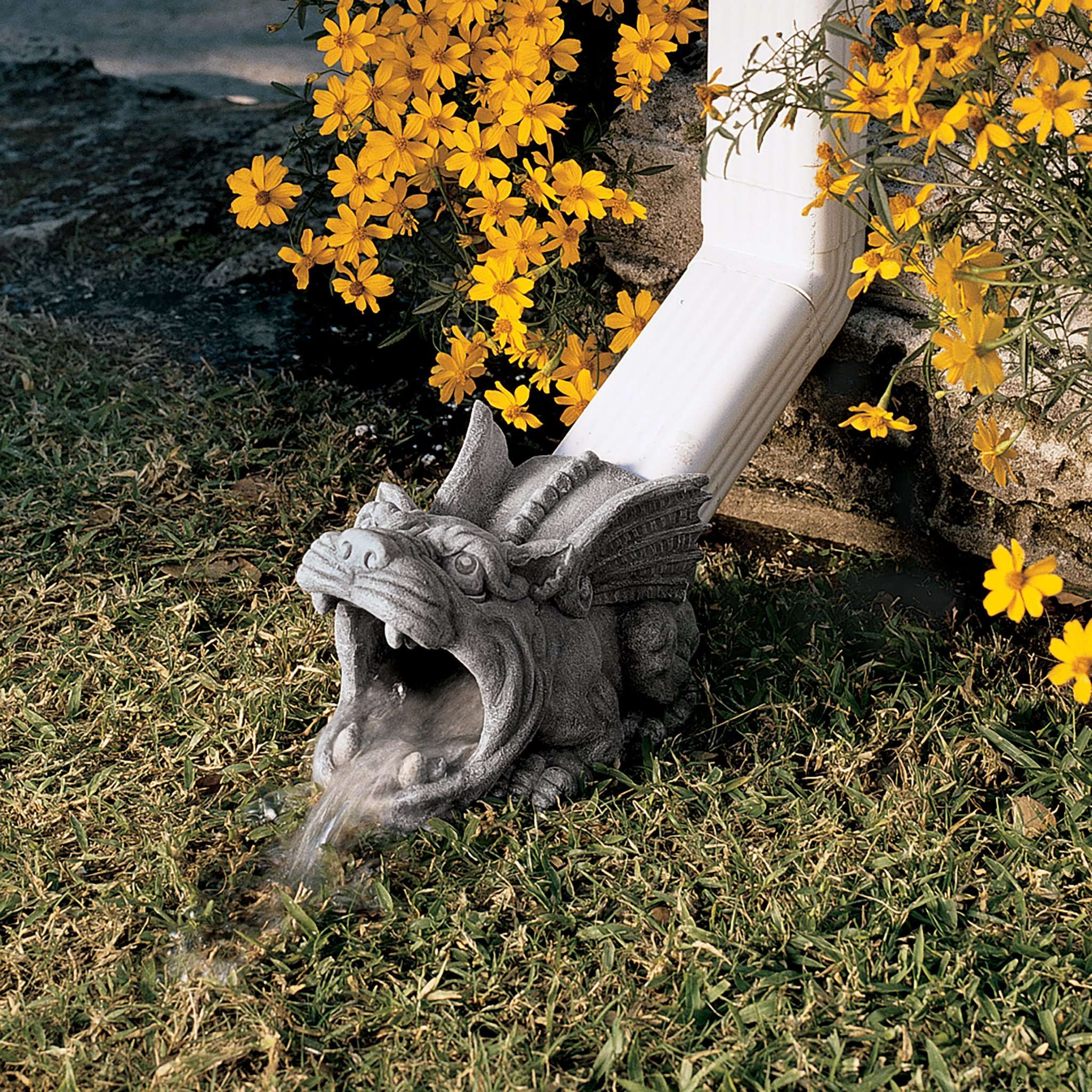 Design Toscano Roland the Gothic Gargoyle Gutter Guardian Rain Downspout Extension Outdoor Statue, 10 Inch Long, Cast Stone Resin, Grey Stone Finish - Image 2