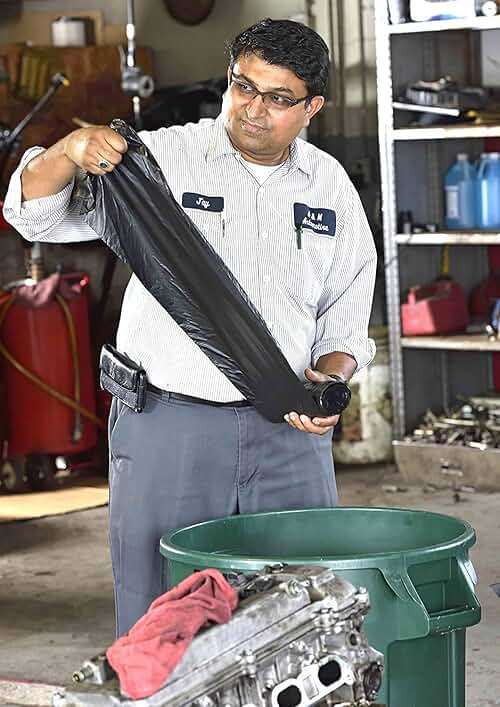 Aluf Plastics RCM-3858XXX 55-60 Gallon 2.0 MIL (eq) Black Heavy Duty Trash Can Liners - 38" x 58" - Pack of 100 - For Contractor, Industrial, Commercial - Image 8