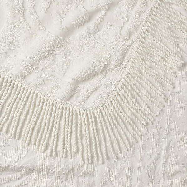 Beatrice Home Fashions Medallion Chenille Bedspread, Standard Sham, Ivory - Image 4