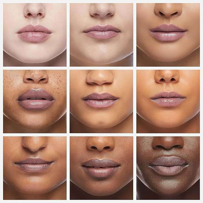 Burt's Bees 100% Natural Moisturizing Lip Balm (Superfruit) - Image 4