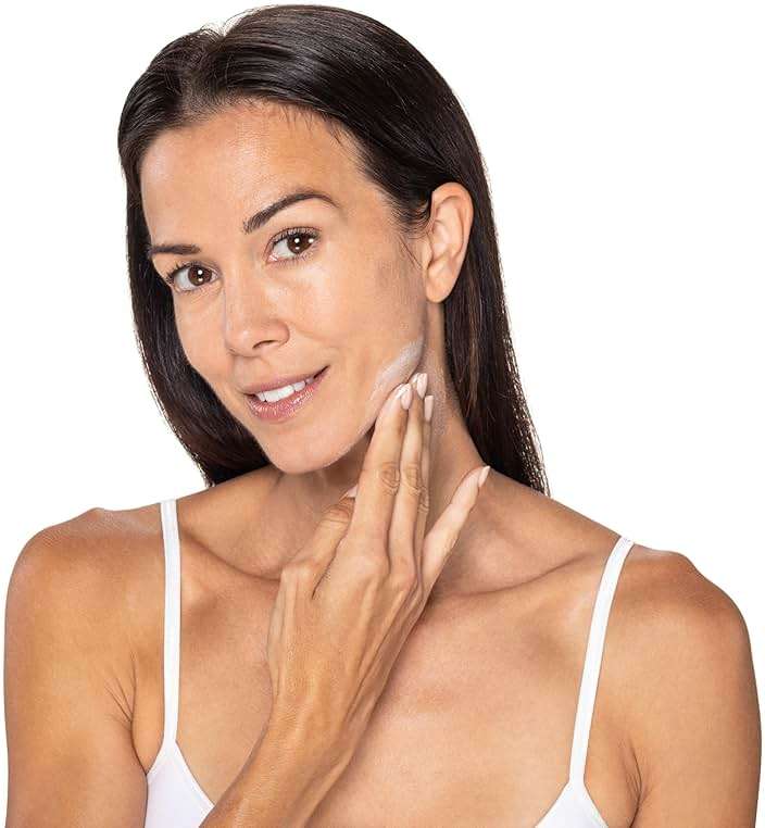 Neutrogena Triple Age Repair Face Moisturizer SPF 25 Anti-Aging Cream with Hexinol Technology Vitamin C Glycerin and Shea Butter to Help Reduce Wrinkles, 1.7 fl oz - Image 5