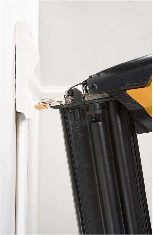BOSTITCH Brad Nailer Kit, 18GA, Smart Point, Pneumatic (BTFP12233) - Image 5