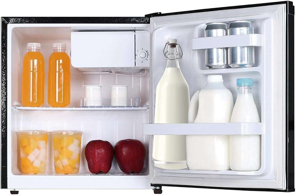 Hamilton Beach 1.6 Cubic Foot Fridge, Black - Image 4