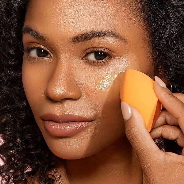 Real Techniques Miracle Complexion Sponge Duo, 2 Count - Image 8