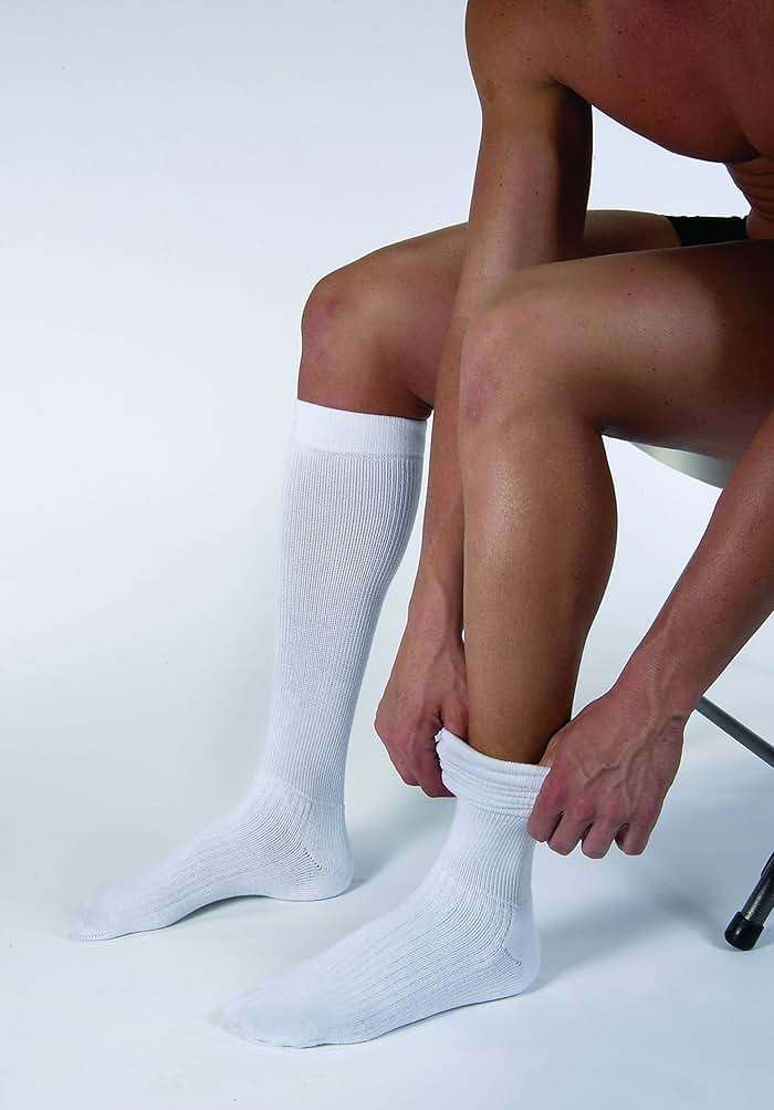 JOBST Activewear Compression Socks, 15-20 mmHg, Knee High, Large, White - Image 4