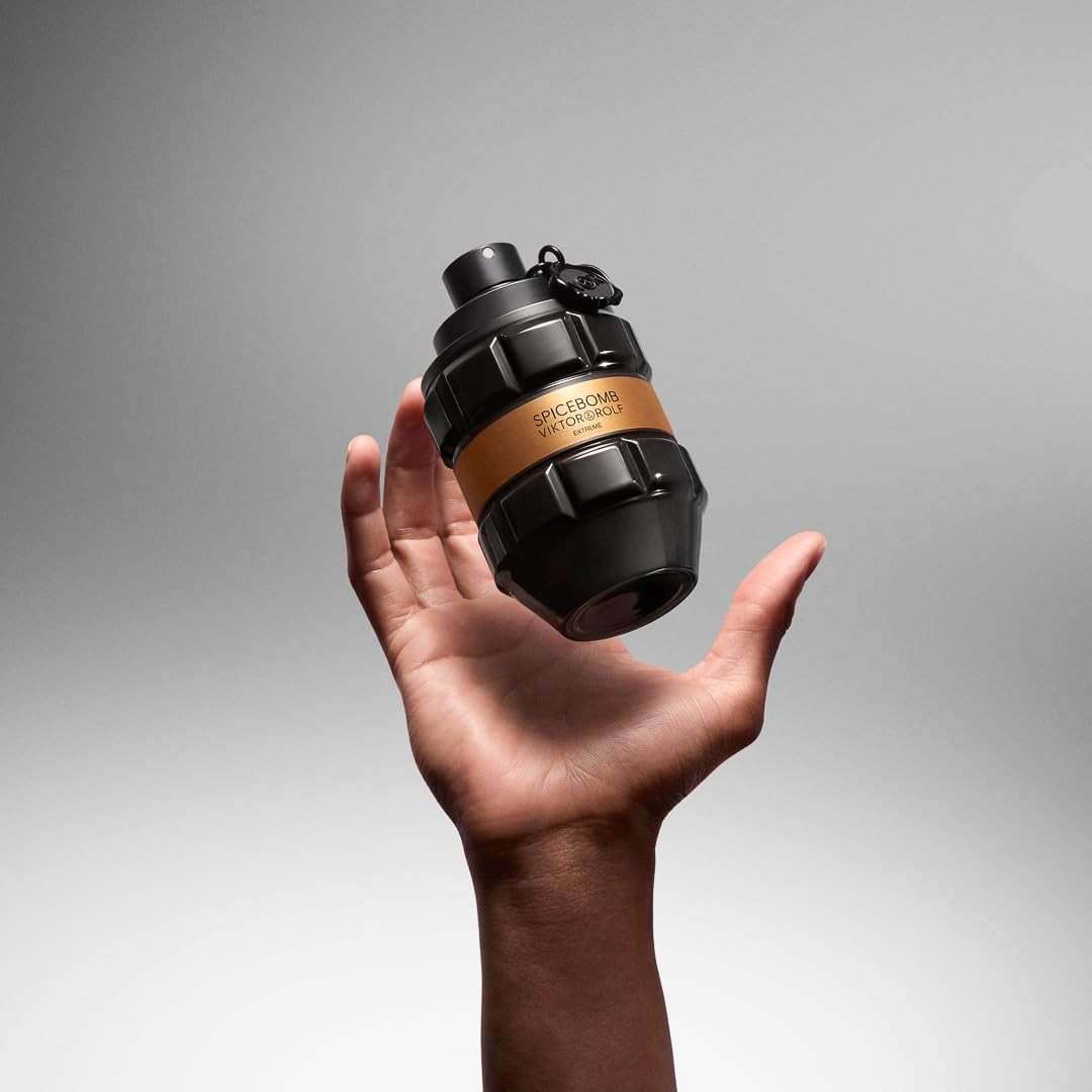 Viktor&Rolf - Spicebomb Extreme Eau de Parfum - Woody & Spicy - Cologne for Men - With Notes of Amber & Vanilla - Image 4