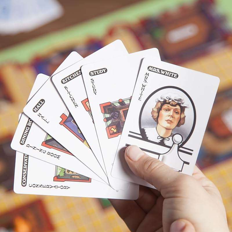 Hasbro Gaming Retro Series Clue 1986 Edition Board Game, Classic Mystery Game for Kids, Family Board Games for 3-6 Players, Ages 8+ (Amazon Exclusive) - Image 7