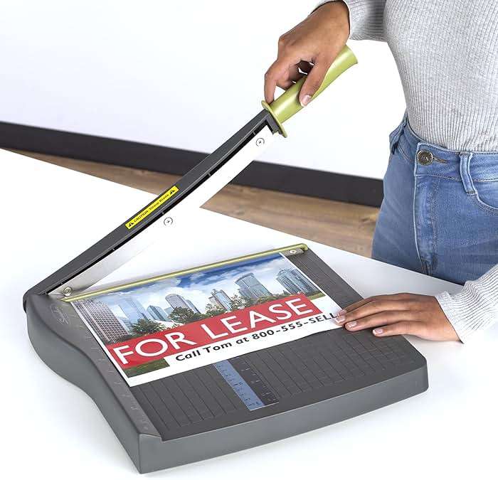Swingline Paper Cutter, Guillotine Trimmer, 12" Cut Length, 10 Sheet Capacity, ClassicCut Lite (9312) - Image 3