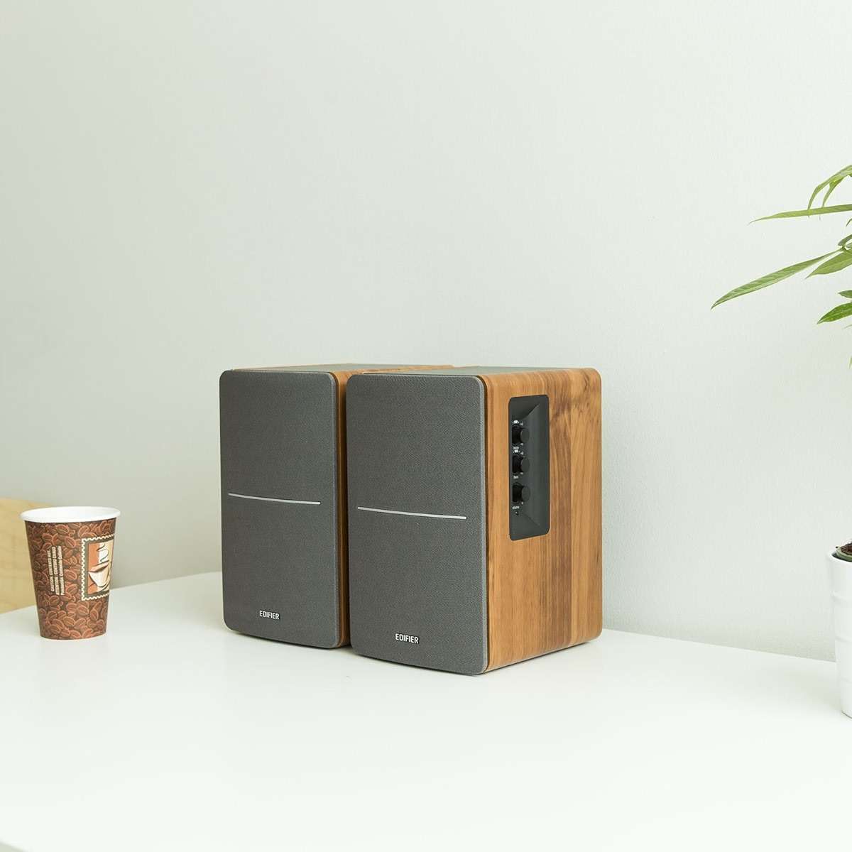 Edifier R1280T Powered Bookshelf Speakers - 2.0 Active Near Field Studio Monitor Speaker - Wooden Enclosure - 42 Watts RMS Power - Image 6