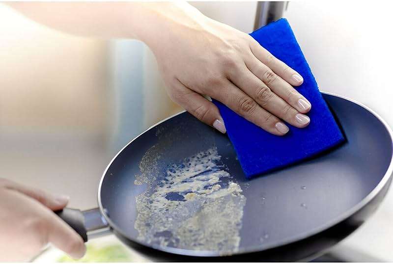 Scotch-Brite® Zero Scratch Scour Pad, 3 Scrubbing Pads, Non-Scratch Scouring Pads for Kitchen and Dish Cleaning - Image 10